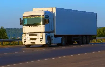 Ankara ile Menderes Arası Öğrenci Eşyası Taşıma